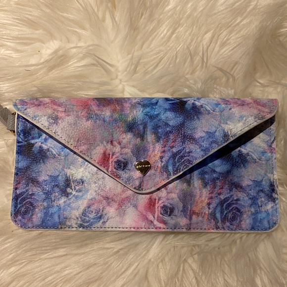 Betsey Johnson Grey Floral Blue Purple Purse Tote Bag with Wristlet - Picture 9 of 9